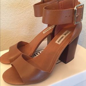 Steve Madden Estoriaa Heeled Sandal